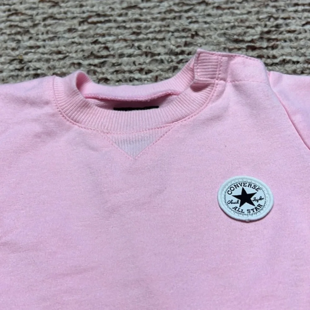 Converse‎ romper